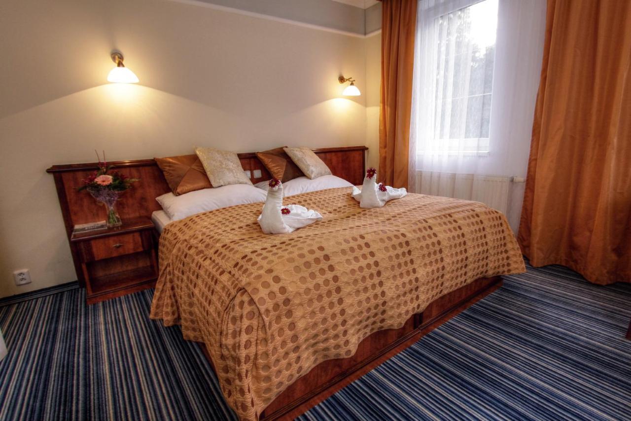 Spa & Wellness Hotel Harmonie Marianske Lazne Phòng bức ảnh